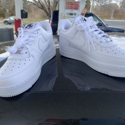 Nike AF1 Lows All White 