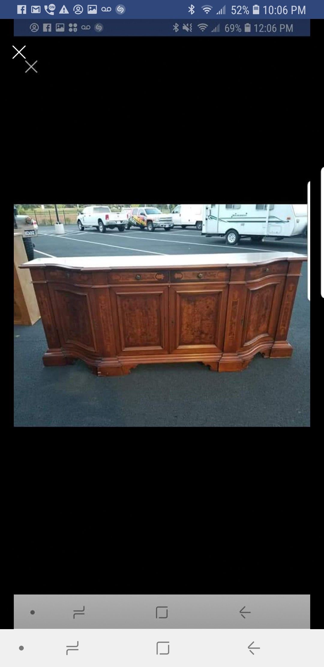 8ft long buffet server comes with key. In excellent condition