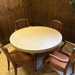 Table With 4 Chairs