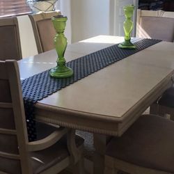 Large Beautiful With Leaf, Table Only.