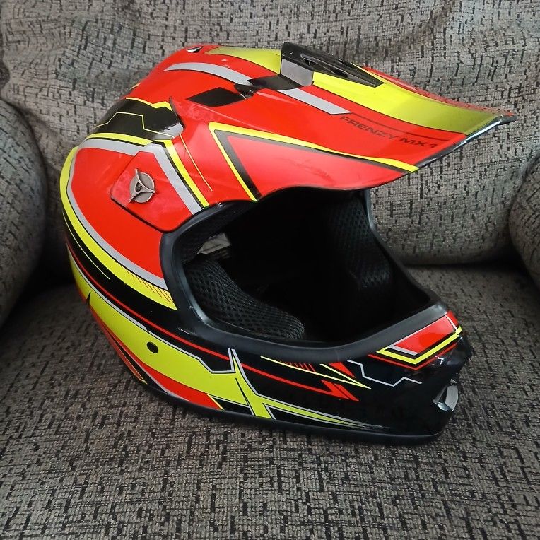 Youth Frenzy Off Road MX ATV Helmet DOT Approved Red Yellow Size Medium