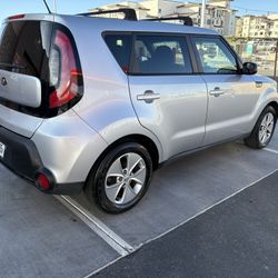 Best offer 2016 Kia soul