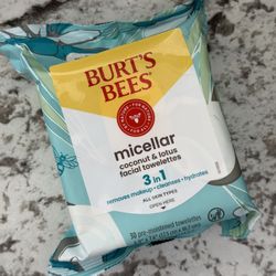 Burt’s Bees Micellar Face Wipes 