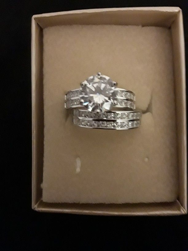 Women's Wedding Engagement Ring Set Size 9