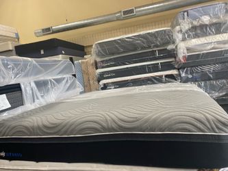 king size mattress sealy hybrid