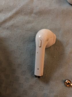 Right Airpod