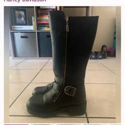 Woman’s Harley Davidson vintage riding boots