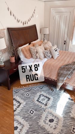 Beautiful black white boho Moroccan area rug 5’ x 8’ + 1/4” thick Non slip rug pad available