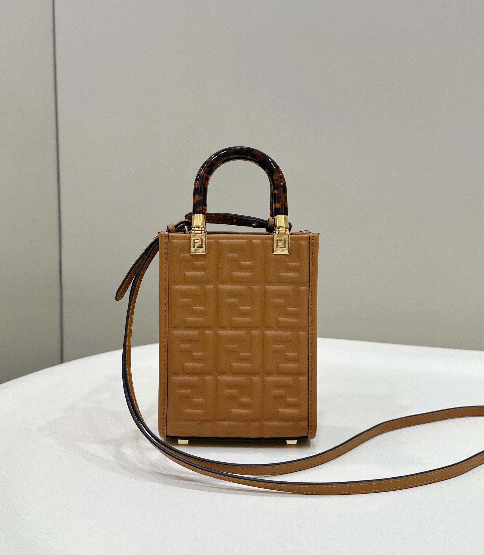 This is a very retro bag.