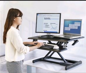 Adjustable Stand Up Desk Airlift Pro, 