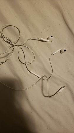 iPhone headphones