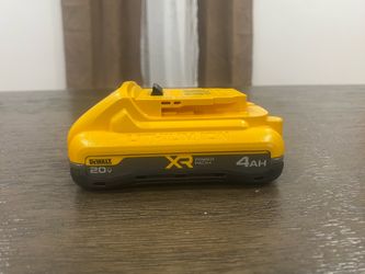 DEWALT 4AH POWERSTACK BATTERY