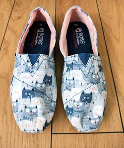 Bob's by sketchers memory foam slip on shoes size 7 Fontana pickup.