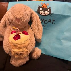 Jelly cat bunni with cake