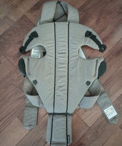 Baby Bjorn Baby Sling