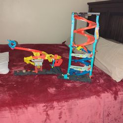 Hot wheels tracks ‼️PRICE IS FIRM‼️see details