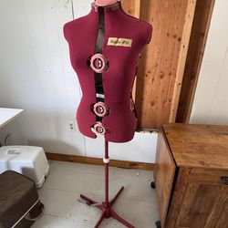 Sewing mannequin
