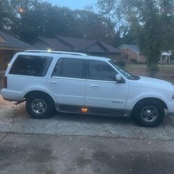 2000 Lincoln Navigator
