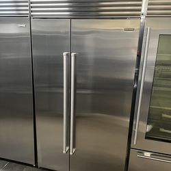 SUB ZERO 42”WIDE BUILT IN SIDE BY SIDE REFRIGERATOR