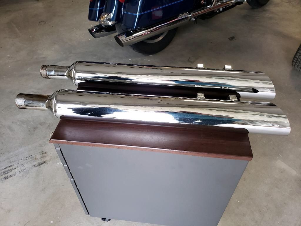 Harley Davidson Screaming Eagle mufflers