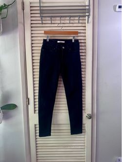 Levi's black skinny jeans women