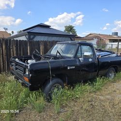 1990 Dodge D150