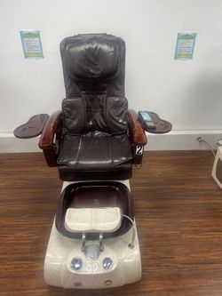 Pedicure Chairs For Sale $400 Each 