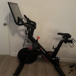 Peloton Bike