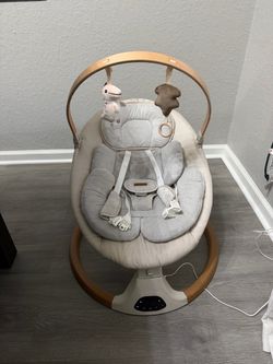 Columpio Eléctrico para Bebé Monamii – Bluetooth, Música y Control Remoto