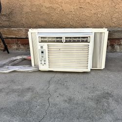 Window AC