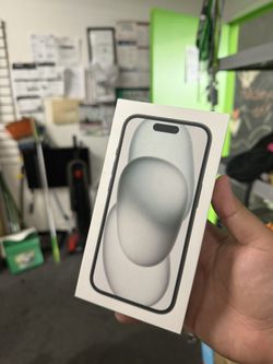 iPhone 15