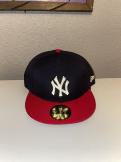New York Yankees New Era Fitted Hat – Navy/Red – Size 7 5/8