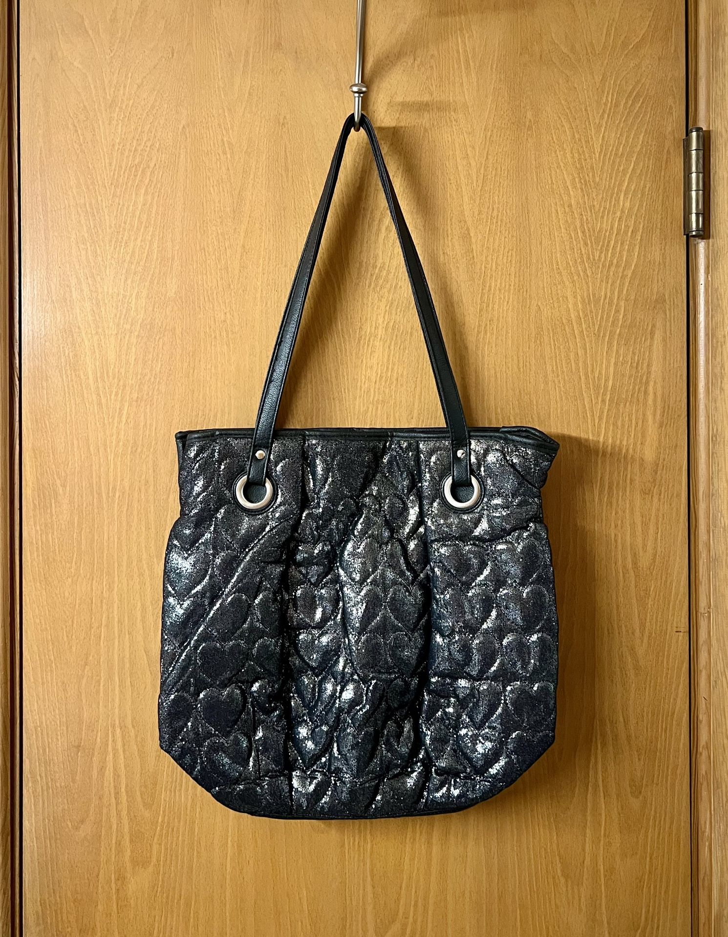 Vintage Candie's Quilted Shimmery Black Pewter Heart Shoulder Bag