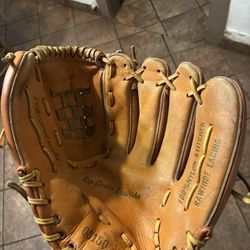 Baseball Glove 