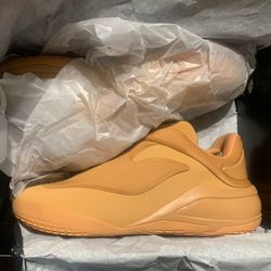 Shai 001 Hail Clay Converse/Nike