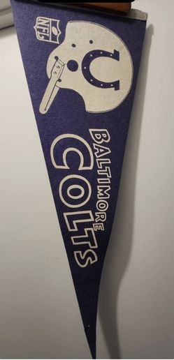 Vintage 60’s-70's NFL Baltimore Colts 29in Felt Pennant Single Bar Helmet