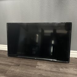 TCL 40in Roku Flat Screen 