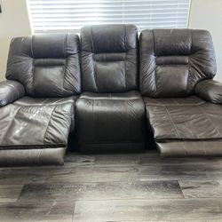 Leather Power Reclining sofa W/lumbar And Neck Support 