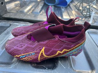 Youth Cleats