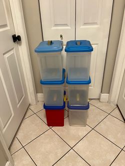 Set of 6 Plastic Storage Containers with Lids ($5 each )