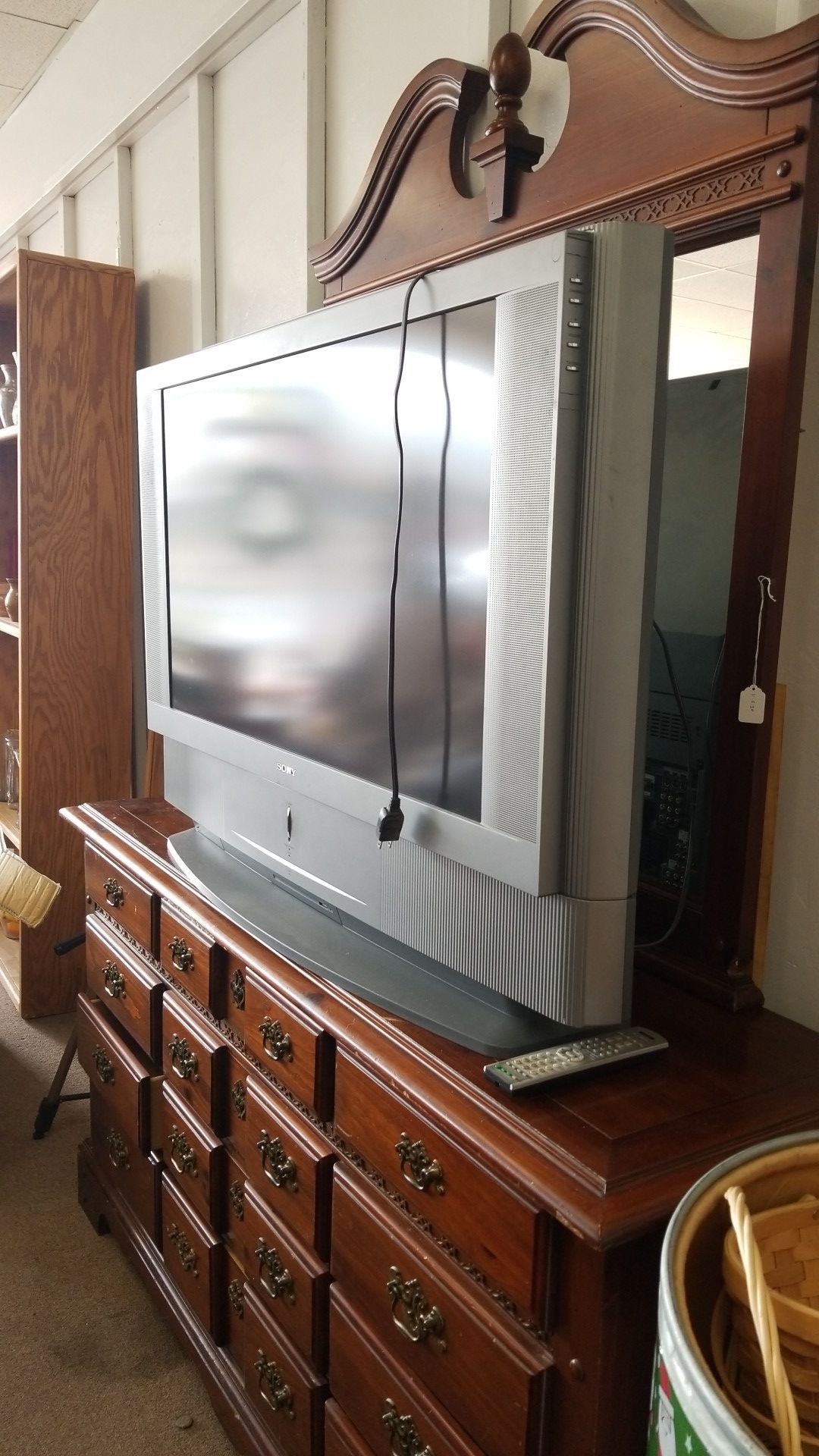 TV