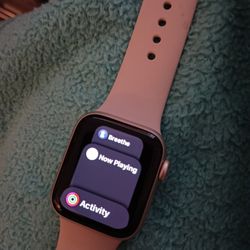 Apple Watch SE 40 MM LTE GPS