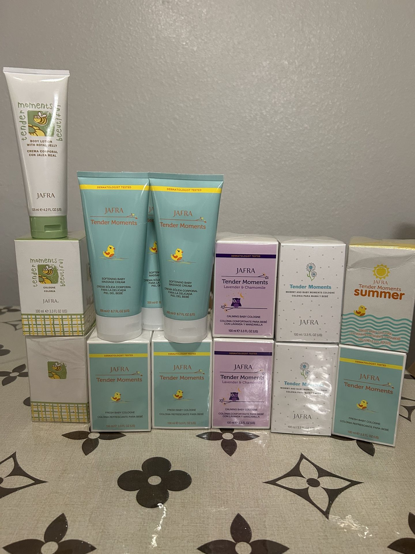 Perfumes Y Creams
