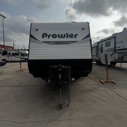 Prowler 31 Bunk House
