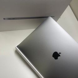 2020 MacBook Air (13.3”) M1 7 Core GPU 8gb 256GB