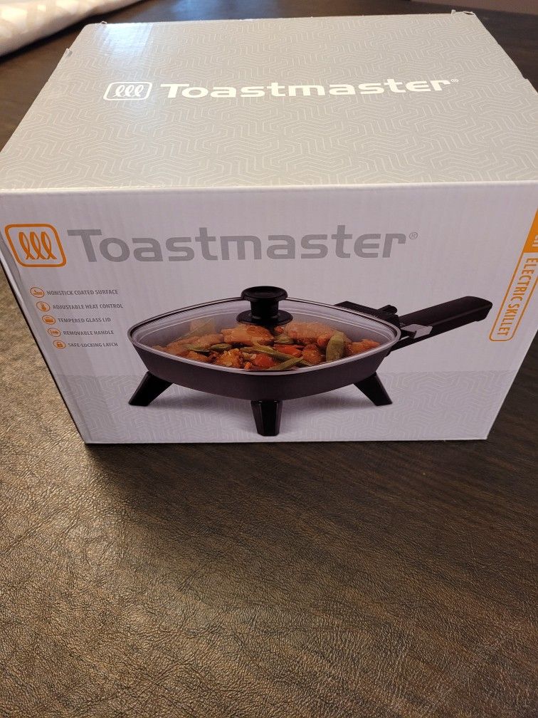 BRAND NEW Toastmaster Electric Skillet 6 Inch for Sale in Pasadena, CA