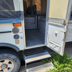 Pop Up Camper