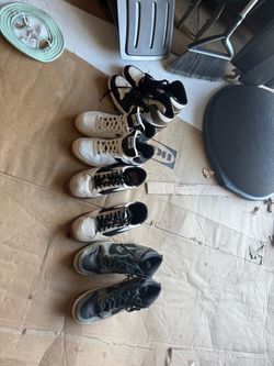 Lot of Used Sneakers Nike and Other Brands