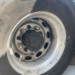 road star american ARS 2000 11r 22.5