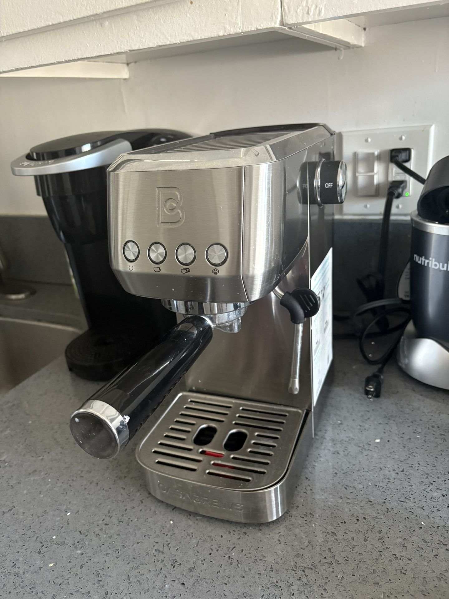 CASABREWS 3700 Essential Espresso Machine 20 Bar, Stainless Steel  Cappuccino & Latte Machine with Steam Frother